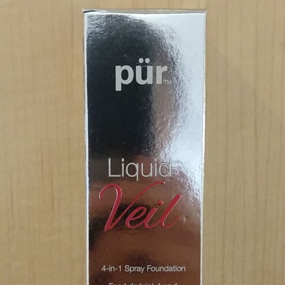 PUR Liquid Veil 4 in 1 Spray Foundation 90ml Light - Picture 9 of 11